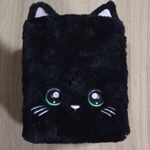 Na! Na! Na! Surprise Back Pack/Doll Case  Only Like New
